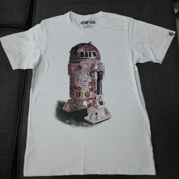 Uniqlo UTGP Star Wars R2D2 White Shirt 2015 Large L Graphic Print Japan - Picture 1 of 4